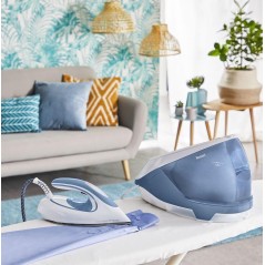 Tefal Express Protect SV9202 Steam Iron 2800W - Powerful, Efficient & Convenient in Blue and White